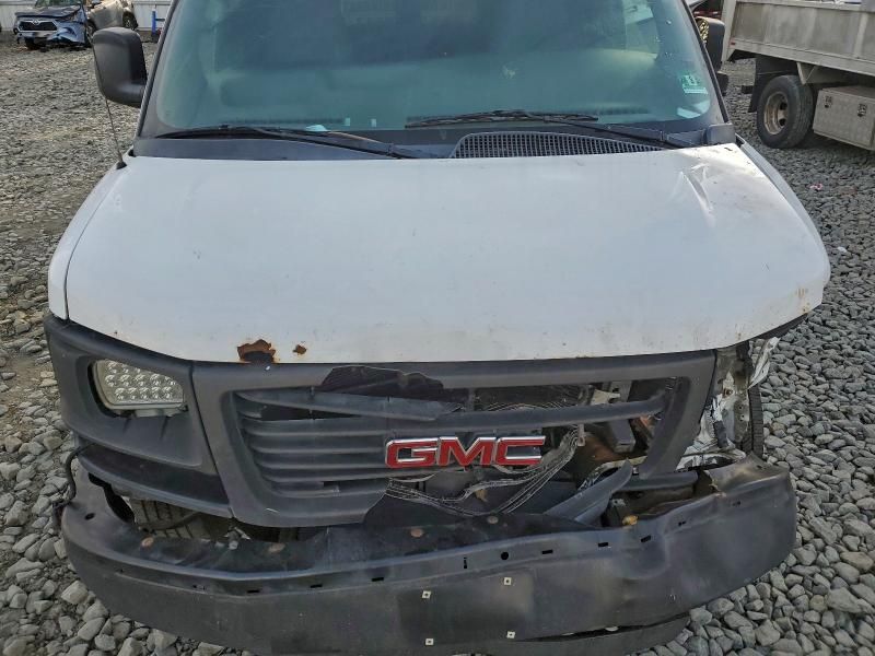 2013 GMC Savana G3500