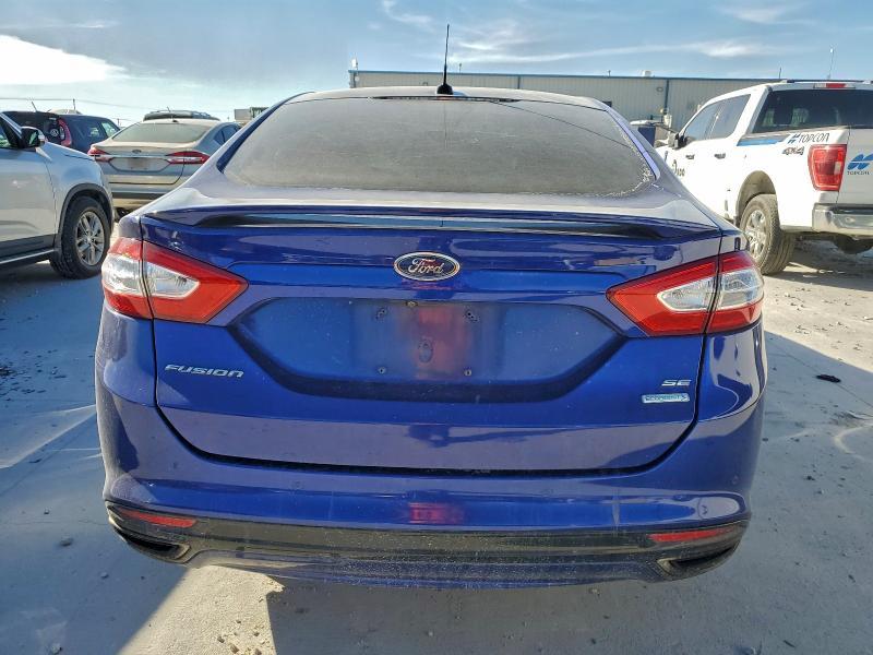 2016 Ford Fusion se