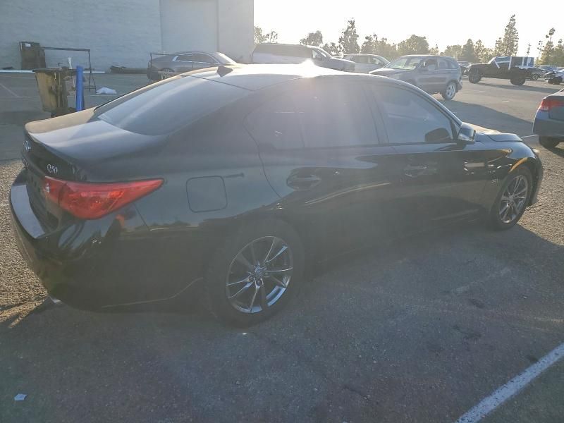 2017 Infiniti Q50 Premium