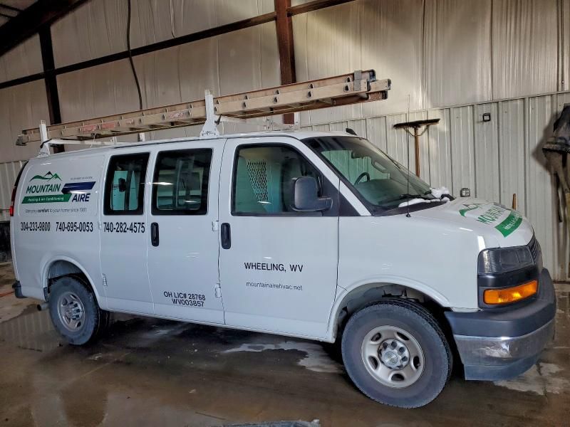 2022 Chevrolet Express 2500 Utility / Service Van