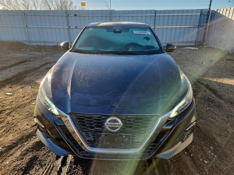 2019 Nissan Altima sv