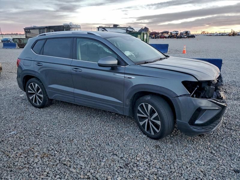 2023 Volkswagen Taos se