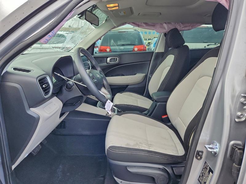 2025 Hyundai Venue sel