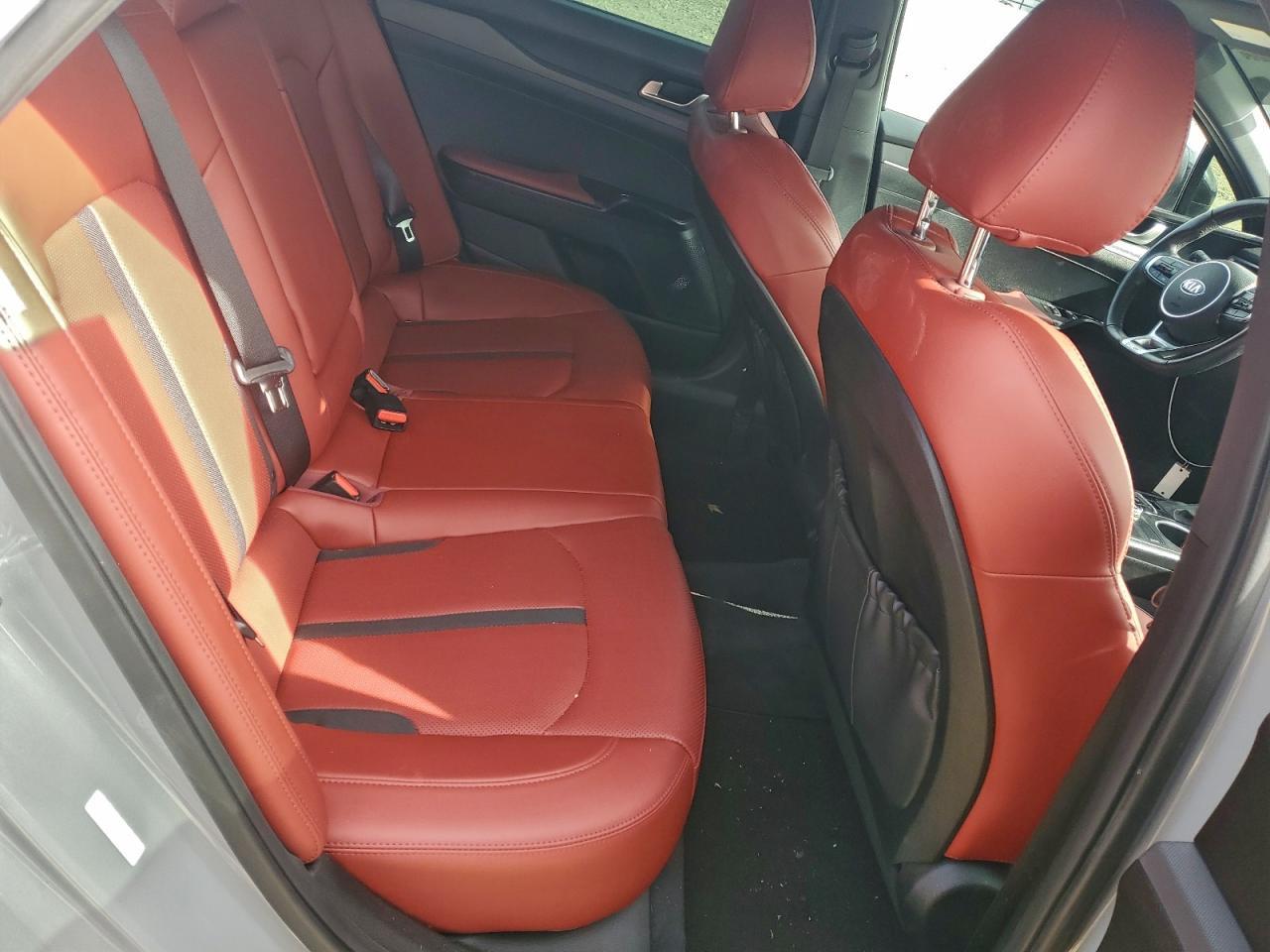 2021 KIA K5 gt Line