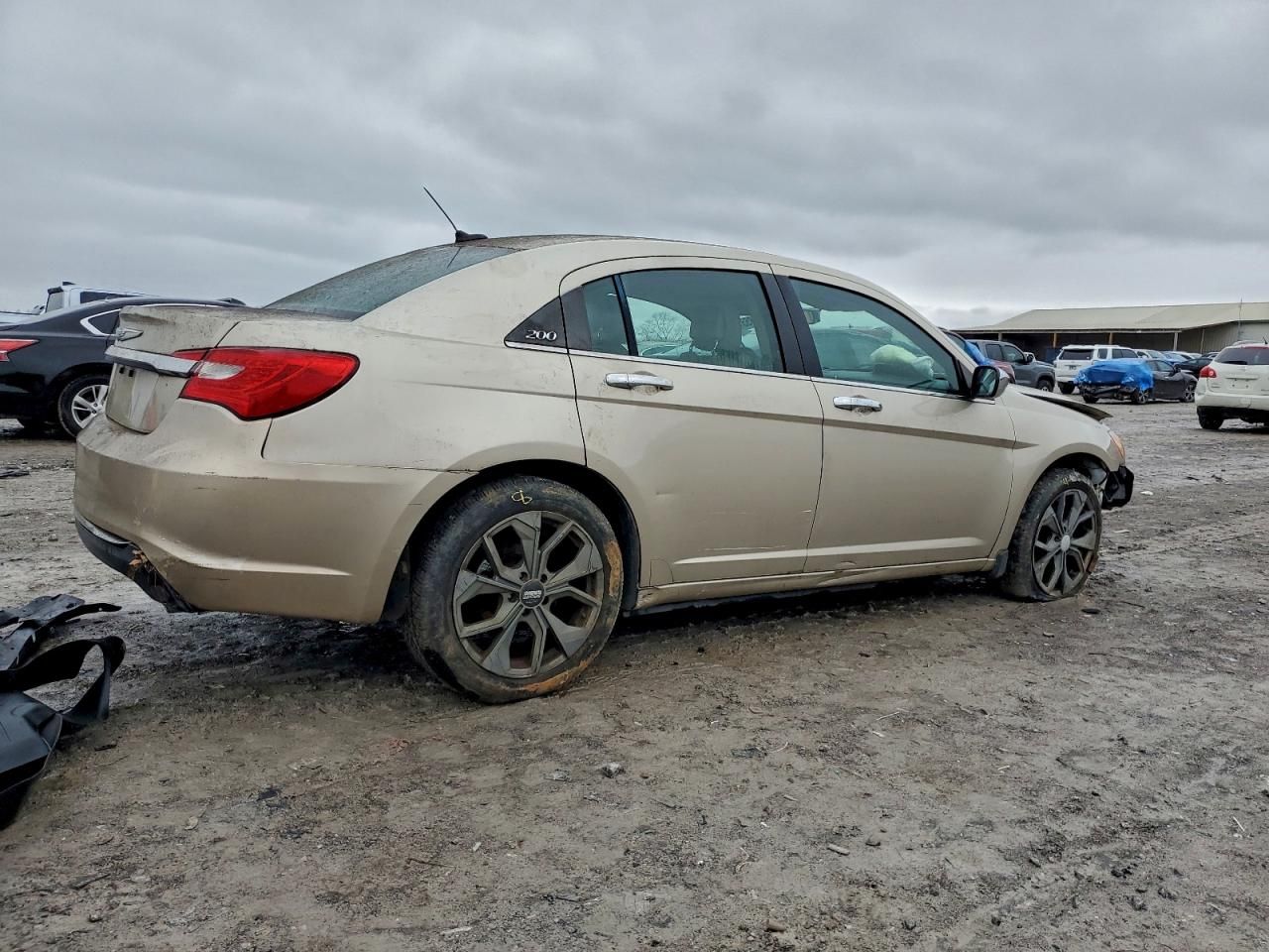 2013 Chrysler 200 Limited