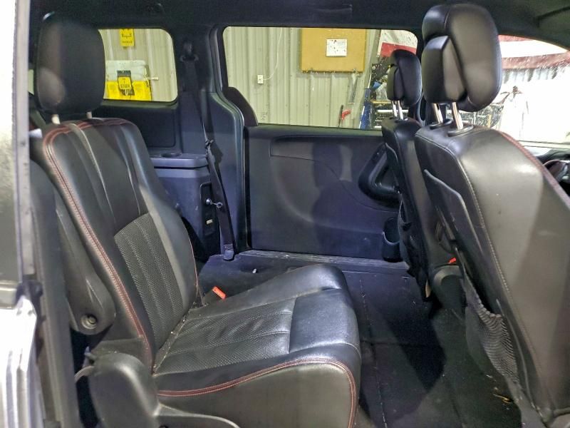 2014 Dodge Grand Caravan R/T