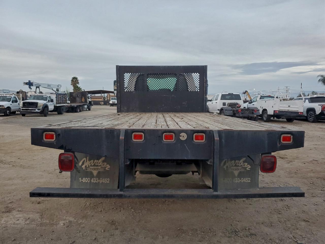 2004 Chevrolet C4500 Flatbed Truck