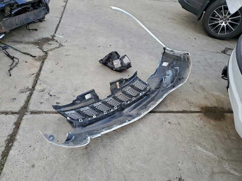 2022 Jeep Grand Cherokee Laredo e