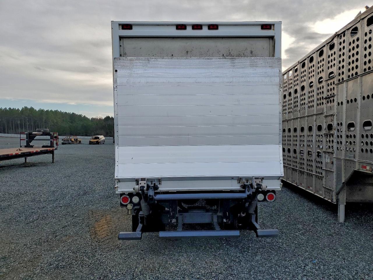 2012 Kenworth T370 BOX Truck