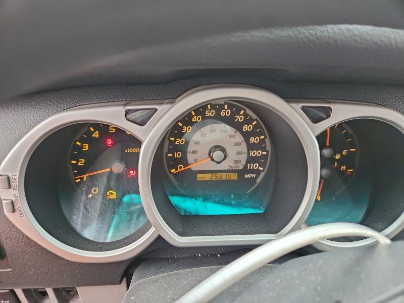 2004 Toyota 4runner SR5