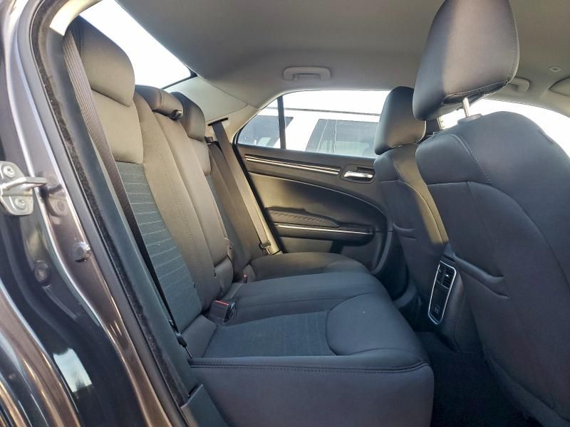 2023 Chrysler 300 Touring