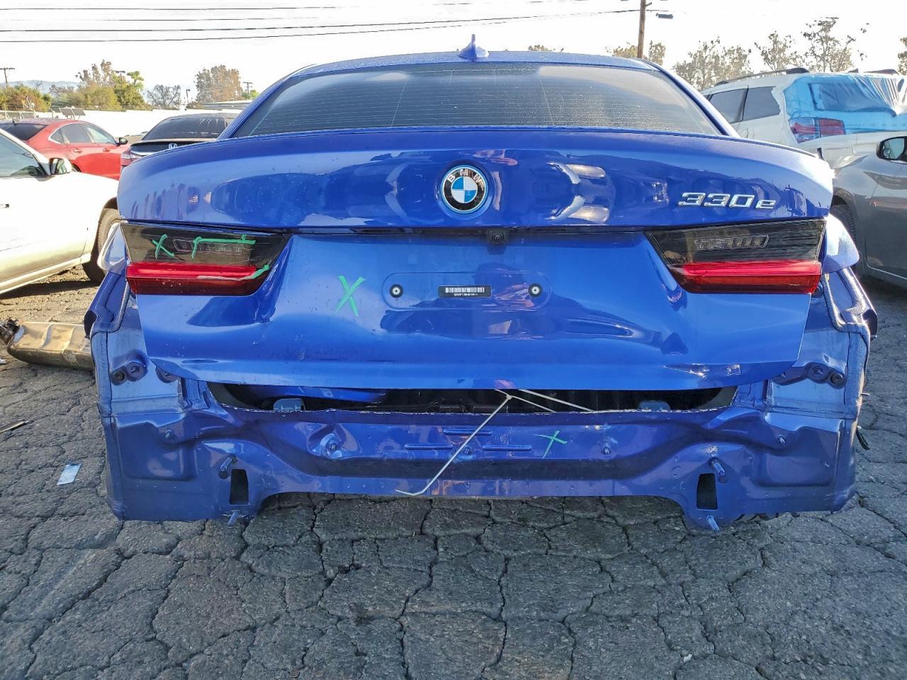 2022 BMW 330