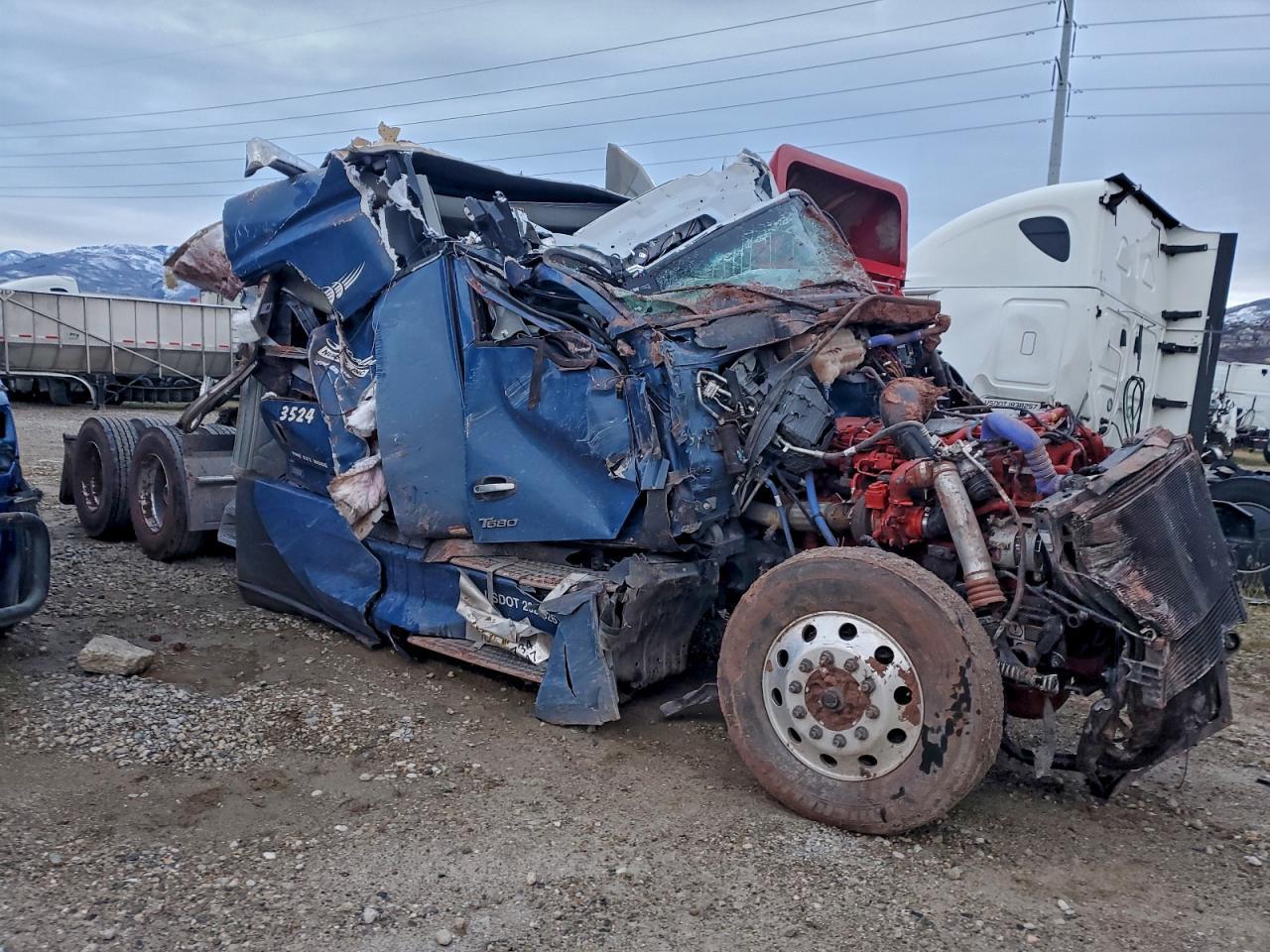 2025 Kenworth Constructi-Truck Cab AND Chassis