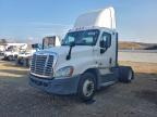 2015 Freightliner Cascadia Semi Truck