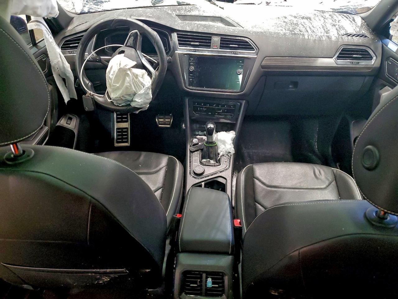 2022 Volkswagen Tiguan sel R-line