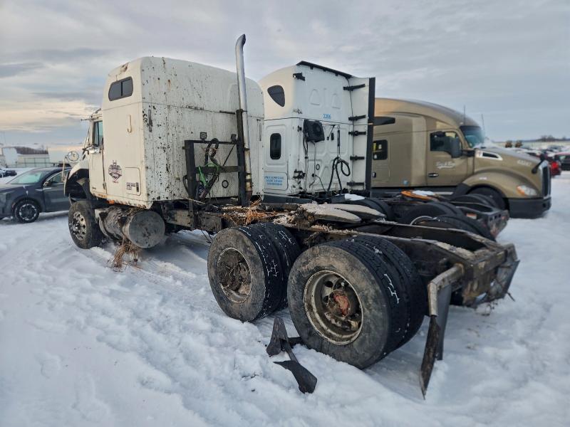 2002 Mack CX613 Semi Truck