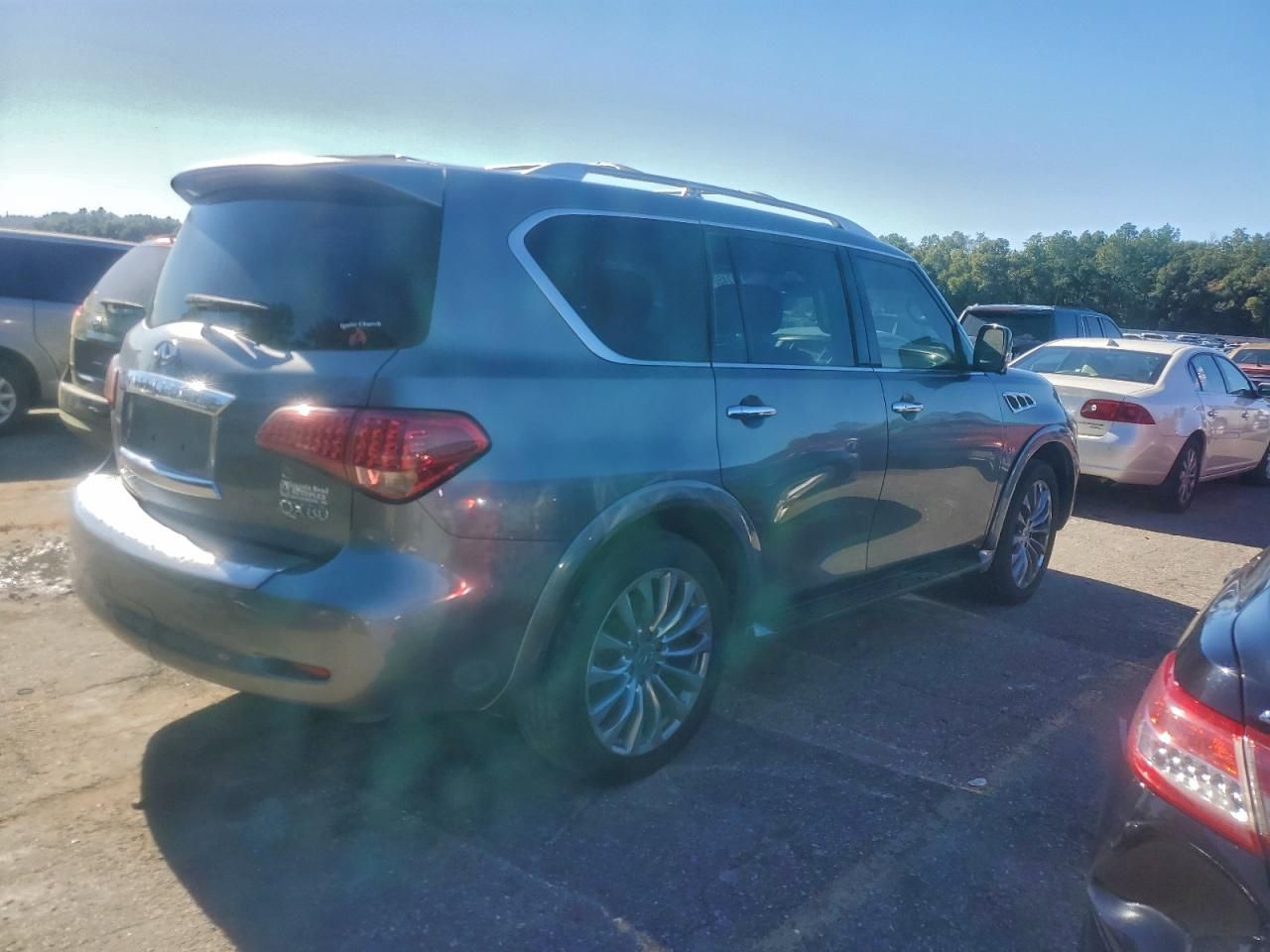 2015 Infiniti Qx80