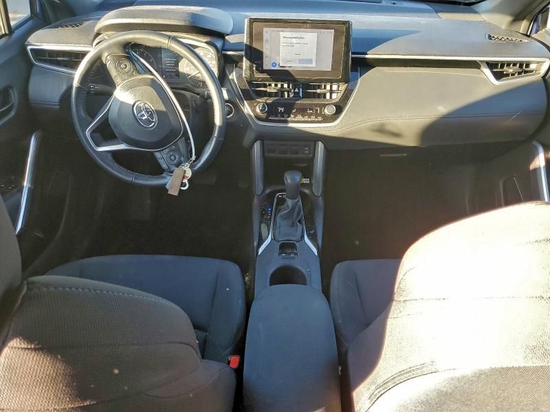 2023 Toyota Corolla Cross le