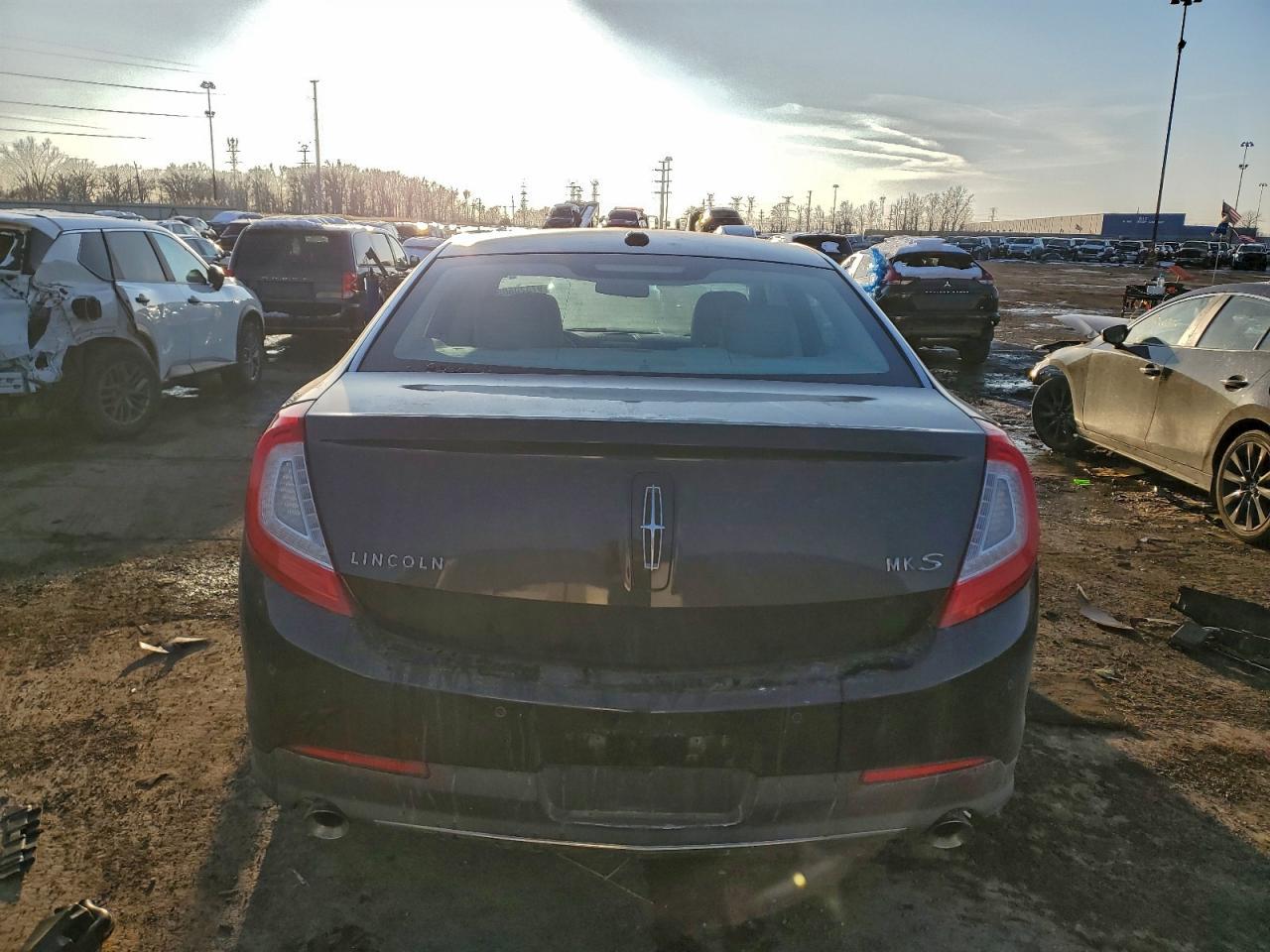 2013 Lincoln MKS