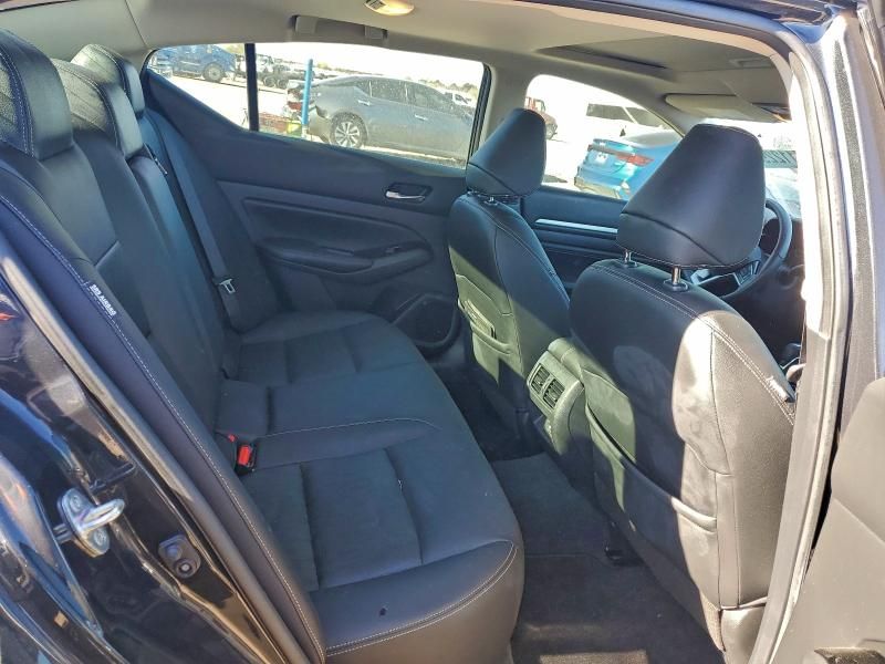 2021 Nissan Altima Platinum