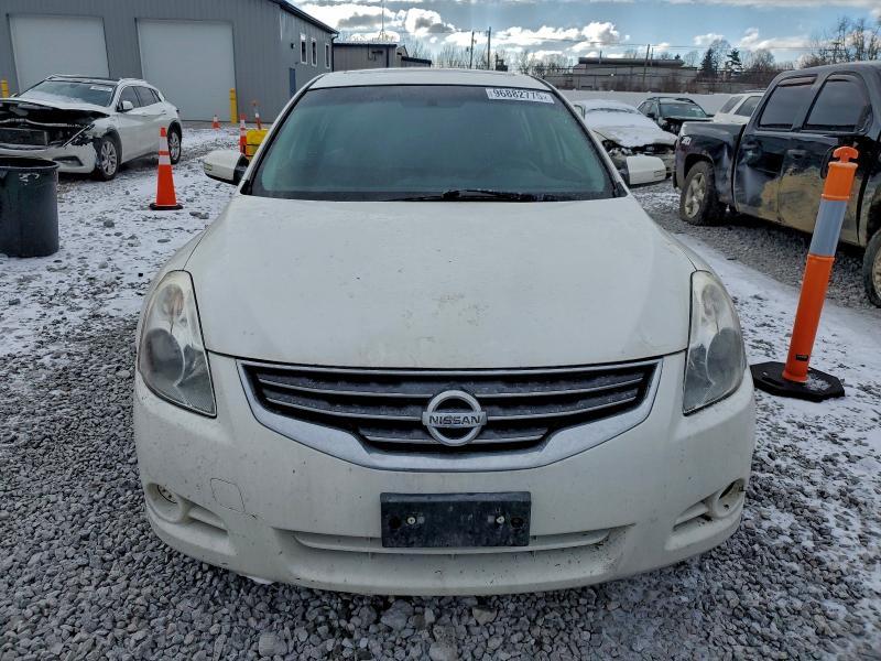 2012 Niss Altima 2.5
