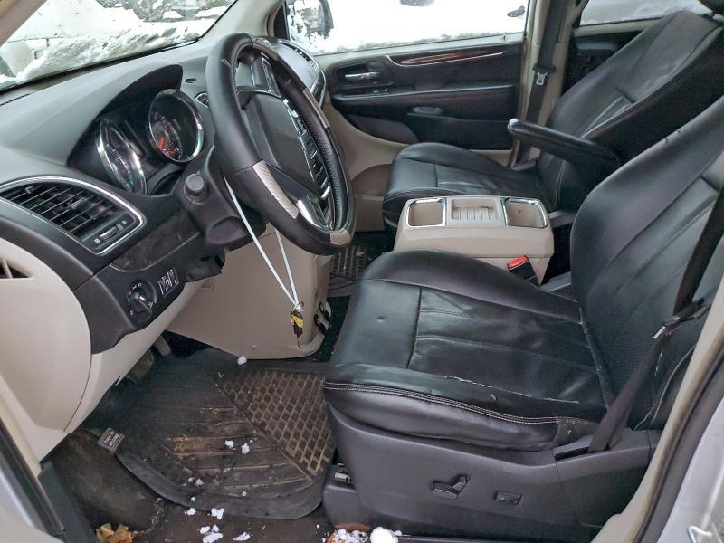 2012 Chrysler Town & Country Touring