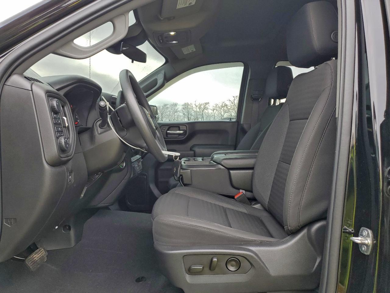 2022 Chevrolet Silverado K1500 Custom