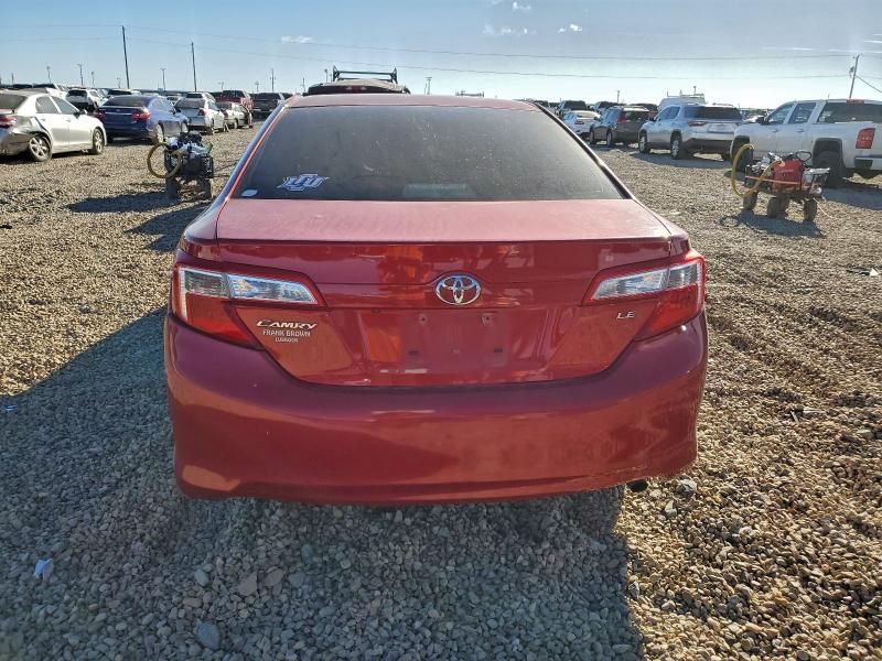 2014 Toyota Camry le