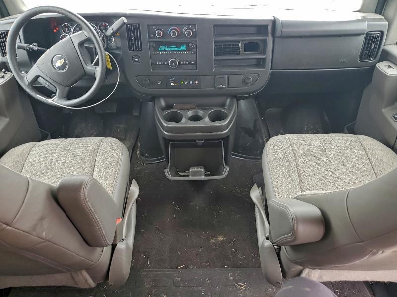 2025 Chevrolet Express G3500 LS Passenger RWD 3500 Extended Wheel