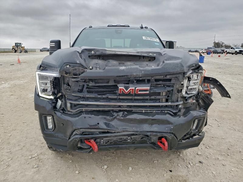 2022 GMC Sierra K2500 AT4