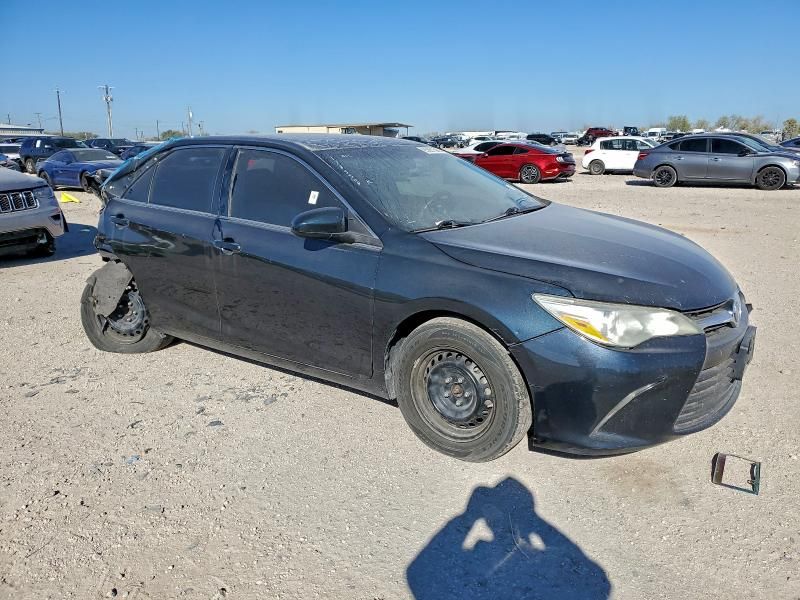 2017 Toyota Camry le