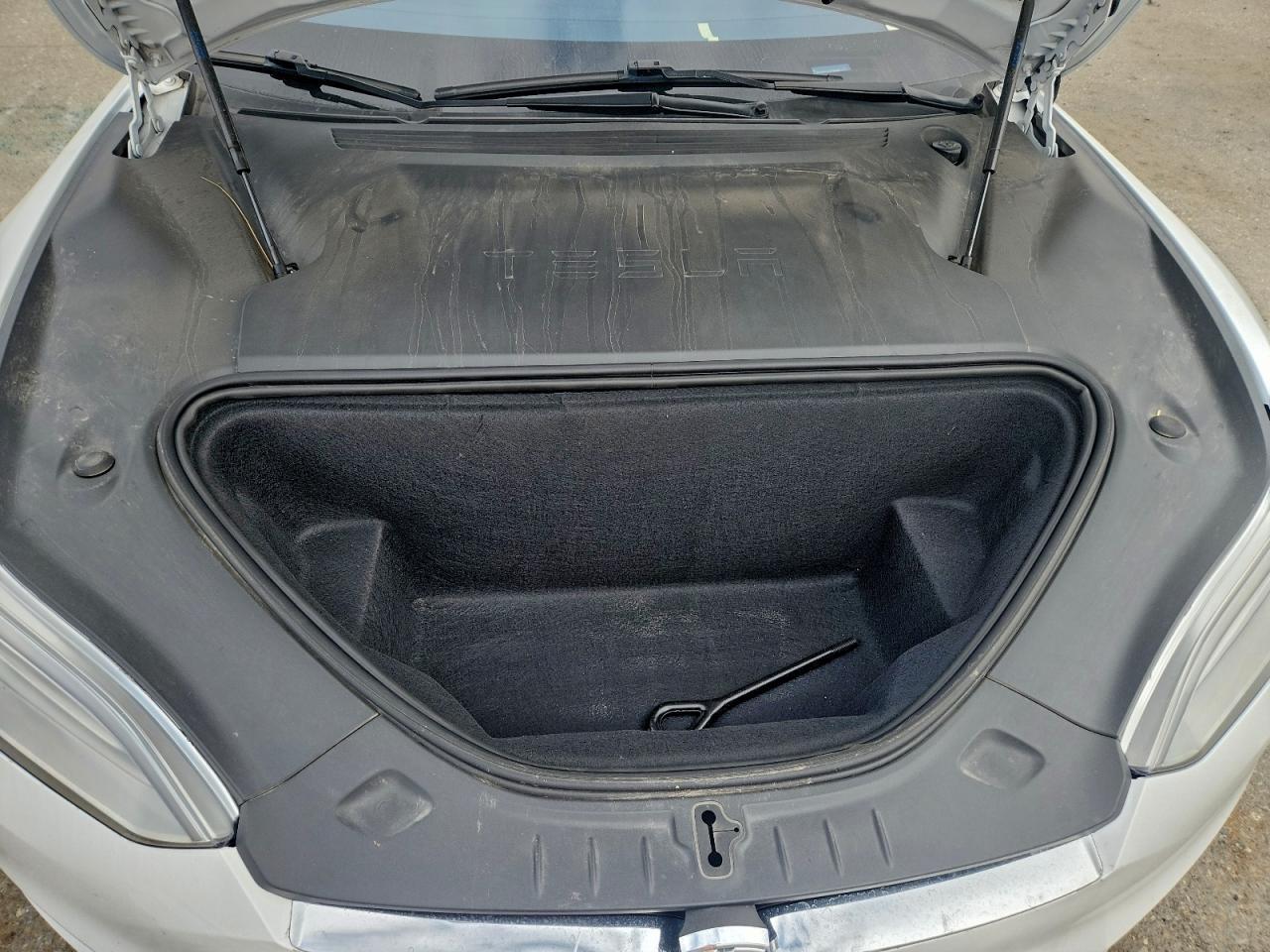 2020 Tesla Model s