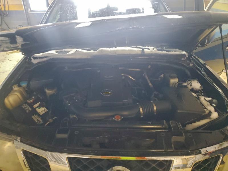 2009 Niss Frontier Crew cab se