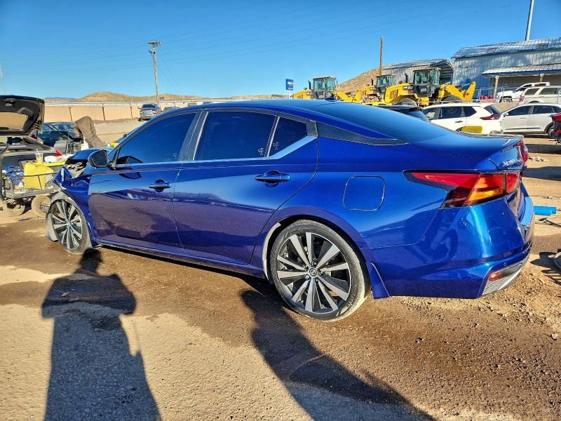 2020 Nissan Altima sr