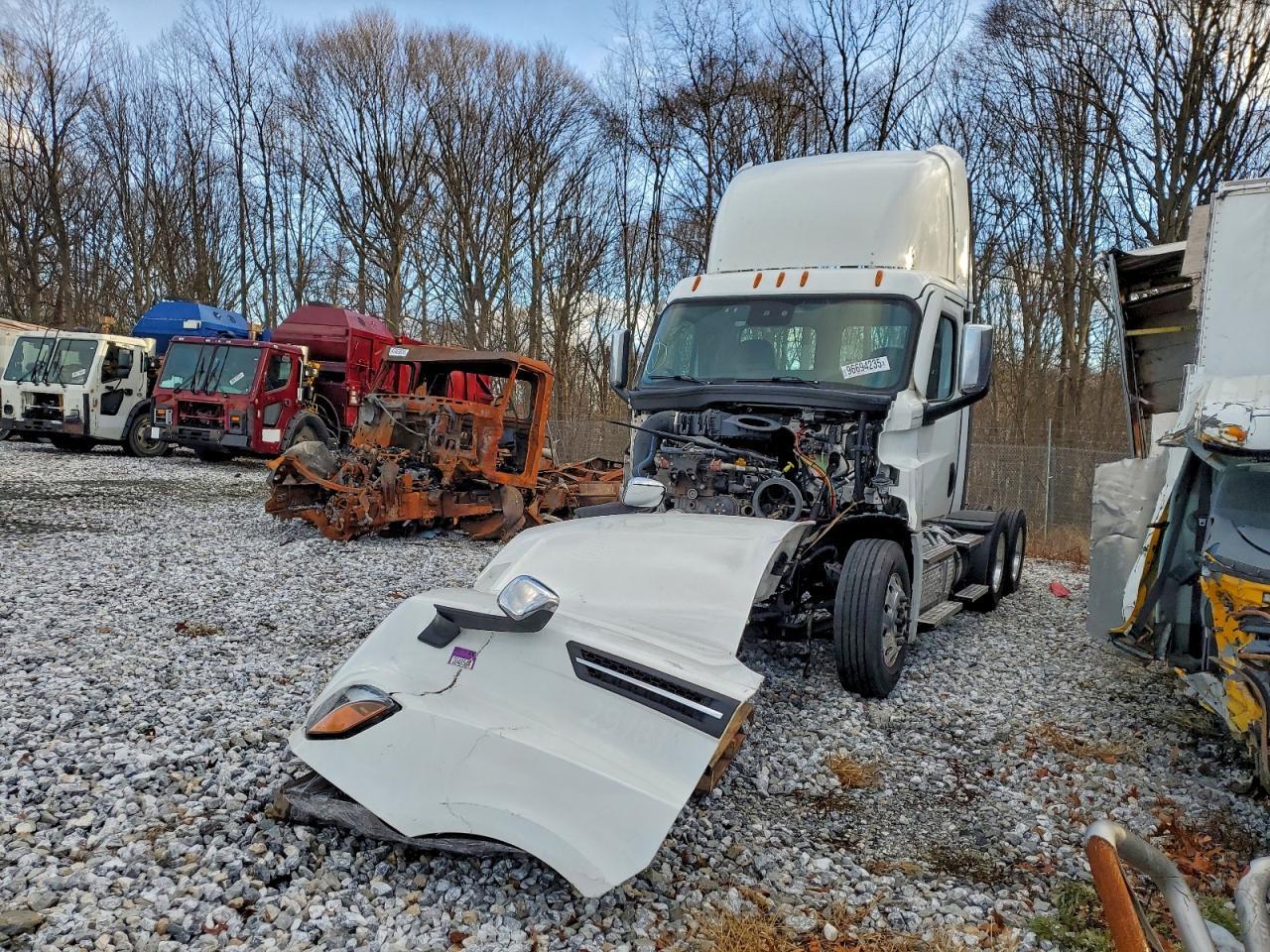 2024 Freightliner Cascadia 126 Semi Truck