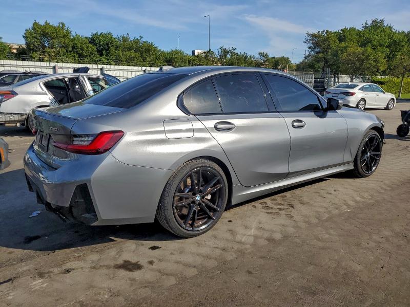 2024 BMW 330i