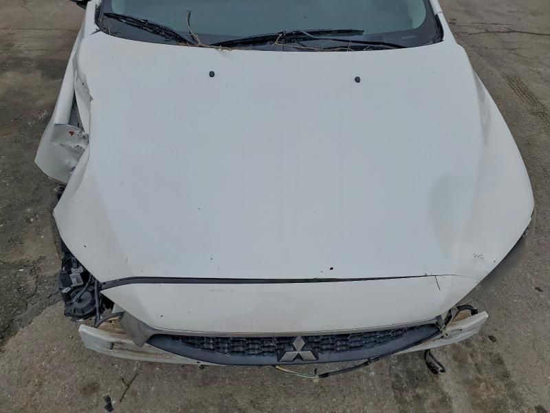 2017 Mitsubishi Lancer es