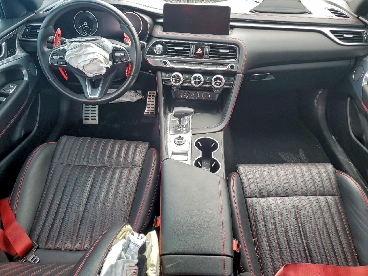 2023 Genesis G70 Base