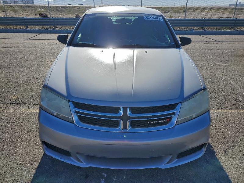 2014 Dodge Avenger se