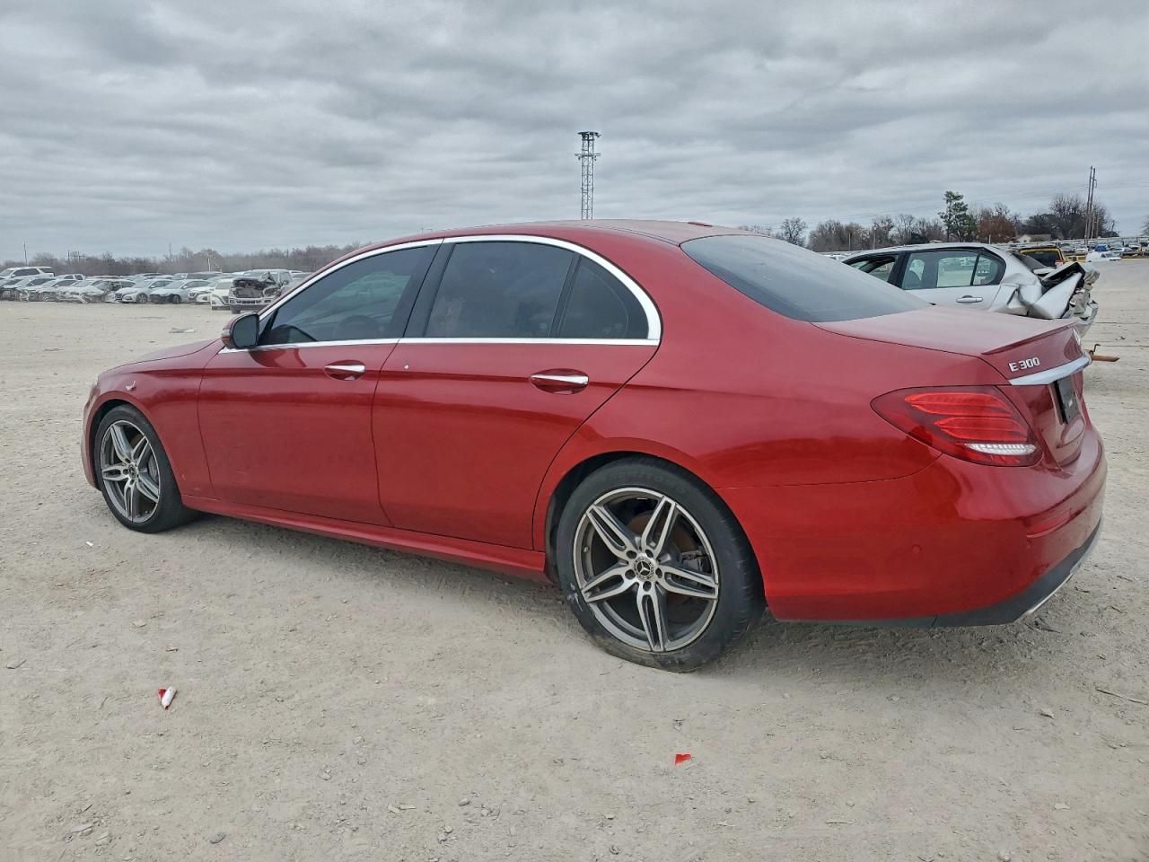 2019 Mercedes-Benz E 300