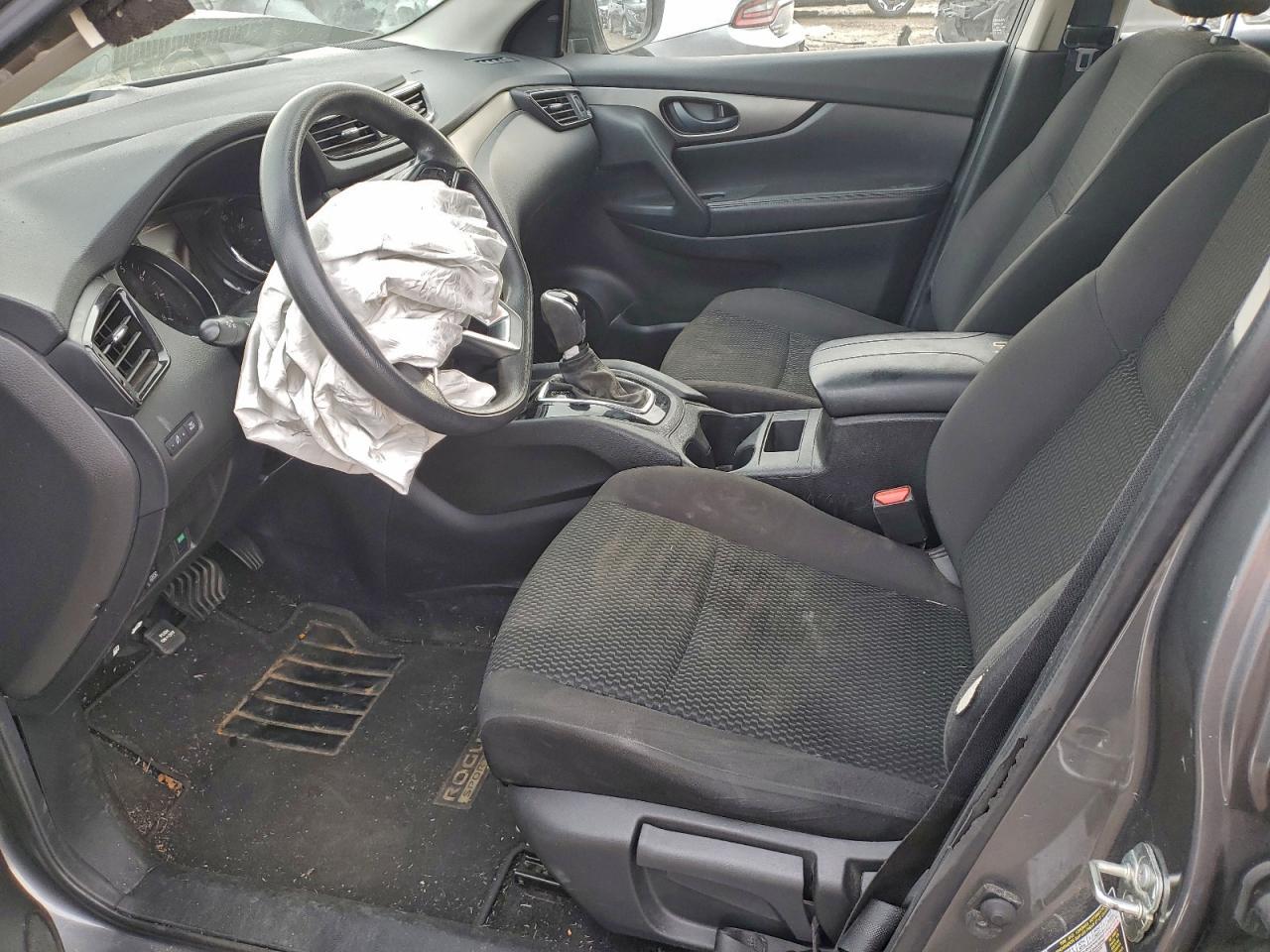2018 Nissan Rogue Sport s