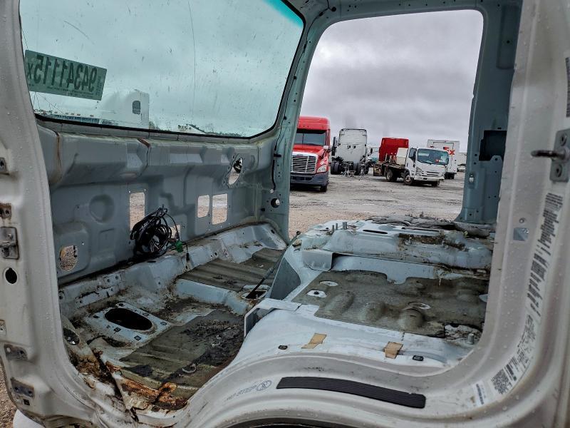 2018 Isuzu Npr hd box Truck