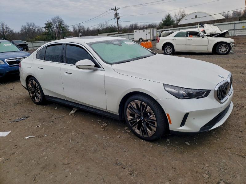 2025 BMW 530 xi
