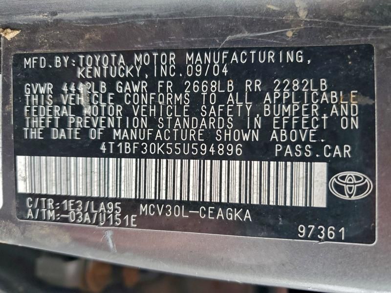 2005 Toyota Camry le