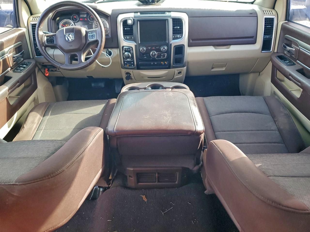 2015 Dodge RAM 1500 SLT