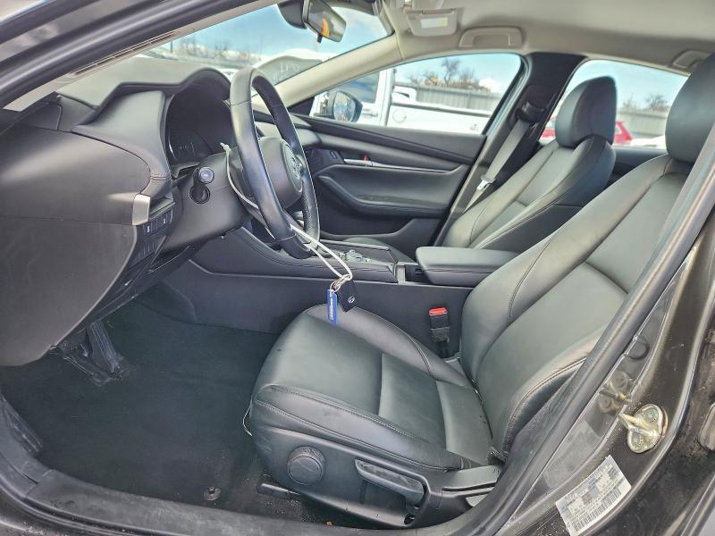 2022 Mazda 3 Select