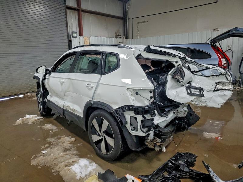 2024 Volkswagen Taos s