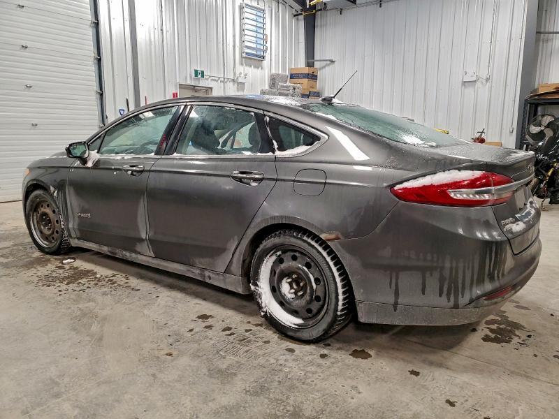 2017 Ford Fusion se Hybrid