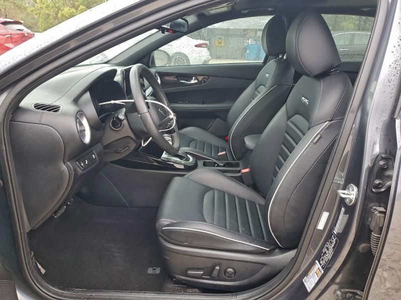 2023 KIA Forte gt Line