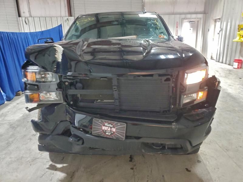 2021 Chevrolet Silverado K1500 Custom